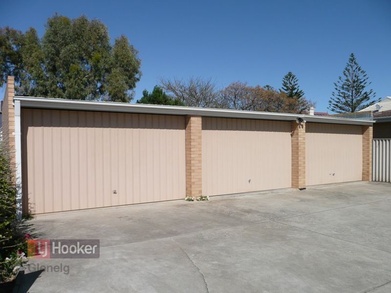 2/112 Esplanade, Semaphore SA 5019