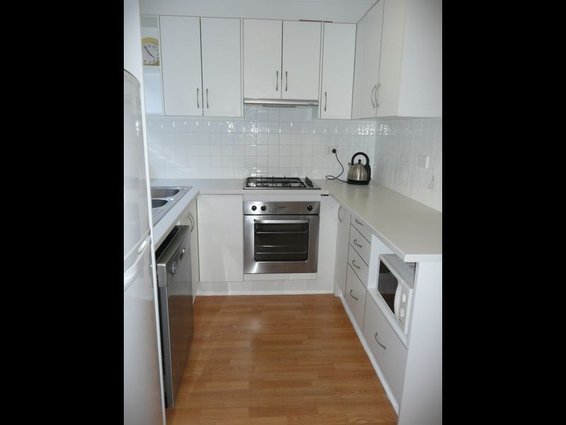 2/1 Ramsgate Street, Glenelg South SA 5045