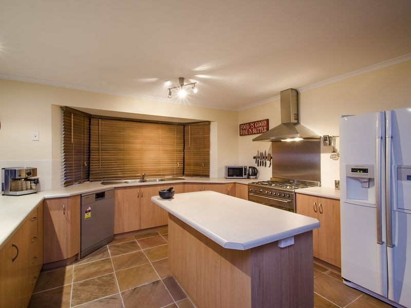 17 Tramway Crescent, Sheidow Park SA 5158