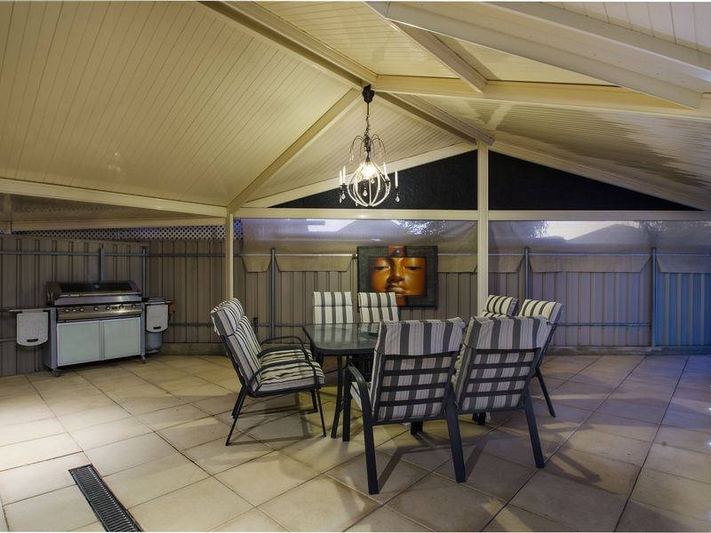 17 Tramway Crescent, Sheidow Park SA 5158