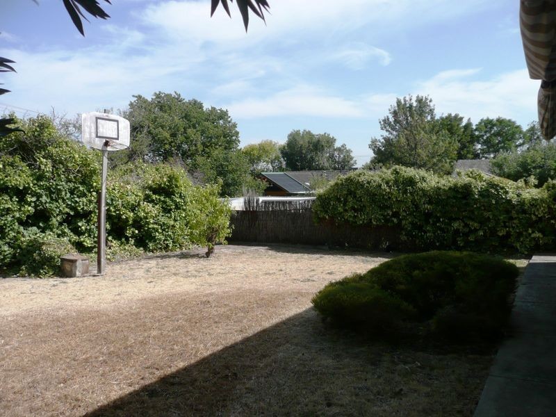 3 Muscatel Avenue, Wattle Park SA 5066