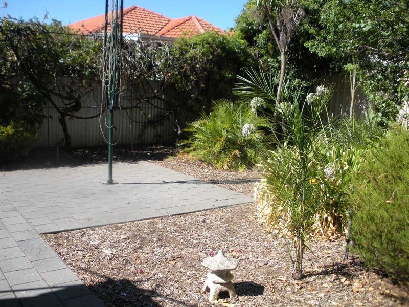 32A Quandong st, North Brighton SA 5048