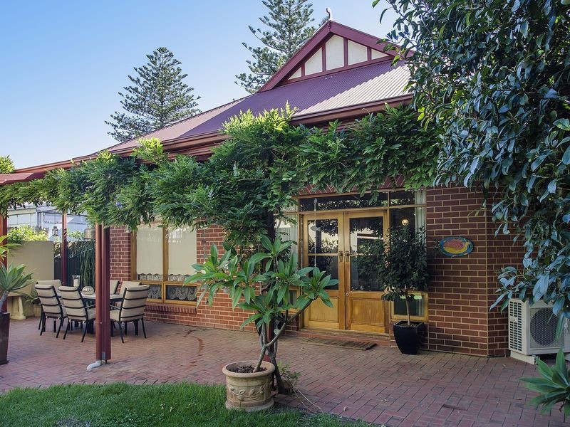 110 Partridge Street, Glenelg South SA 5045