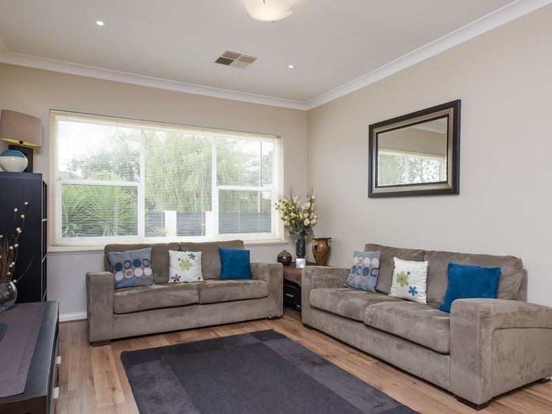 2 Bournemouth Avenue, Hove SA 5048