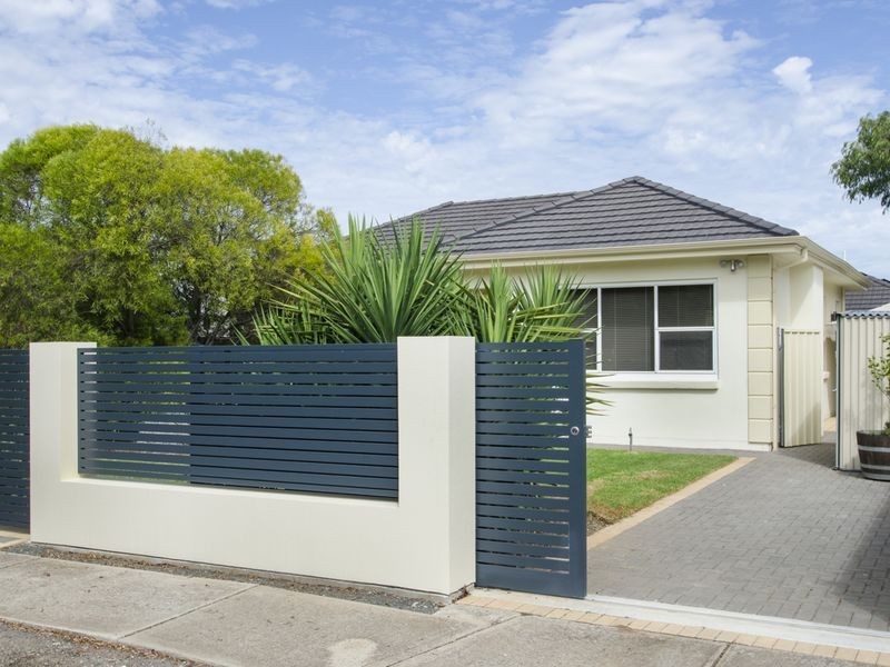 2 Bournemouth Avenue, Hove SA 5048