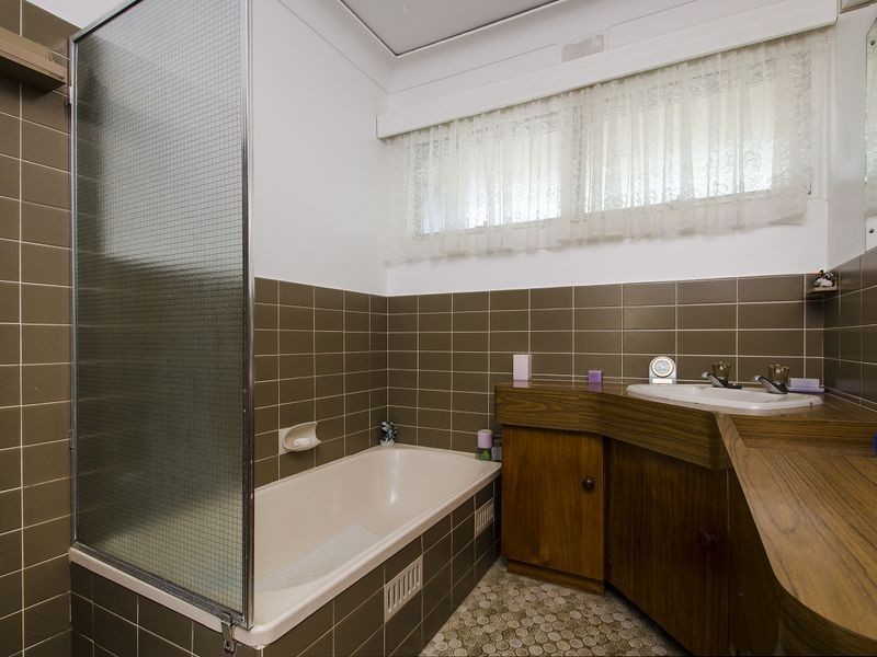 17 Kanangra Road, Seaview Downs SA 5049