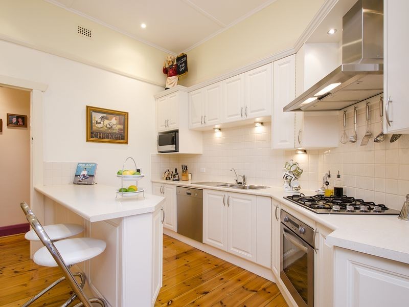 74 Moseley Street, Glenelg South SA 5045