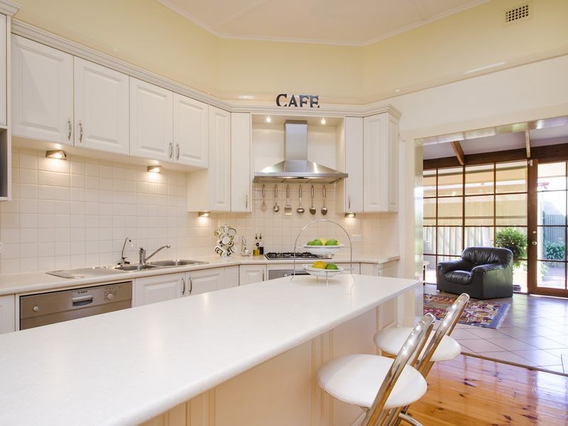 74 Moseley Street, Glenelg South SA 5045