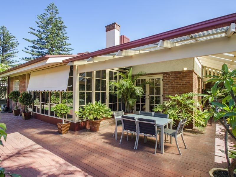 74 Moseley Street, Glenelg South SA 5045