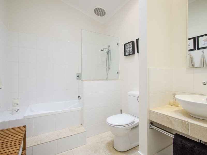 60 MacFarlane Street, Glenelg North SA 5045