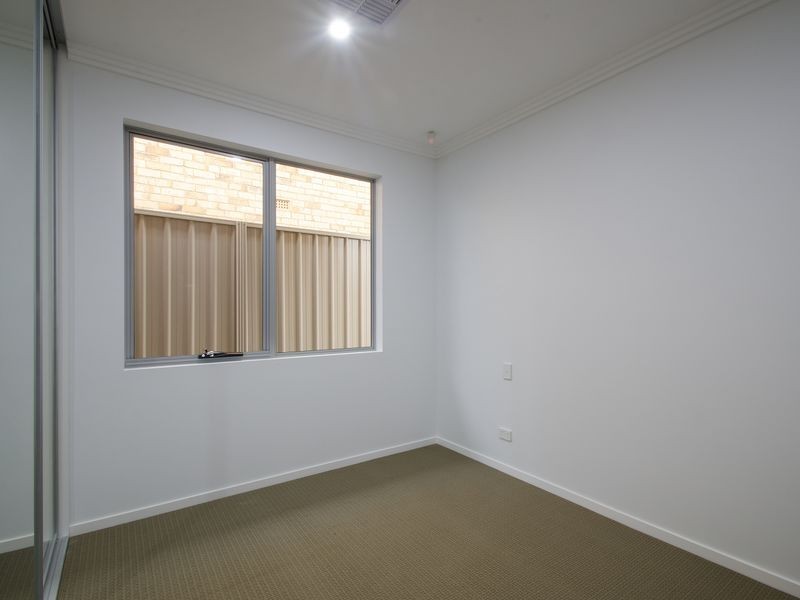 37 Astrid Avenue, Warradale SA 5046