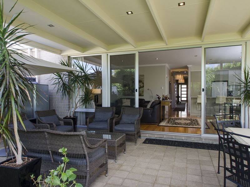 13 Wycombe Way, Glengowrie SA 5044