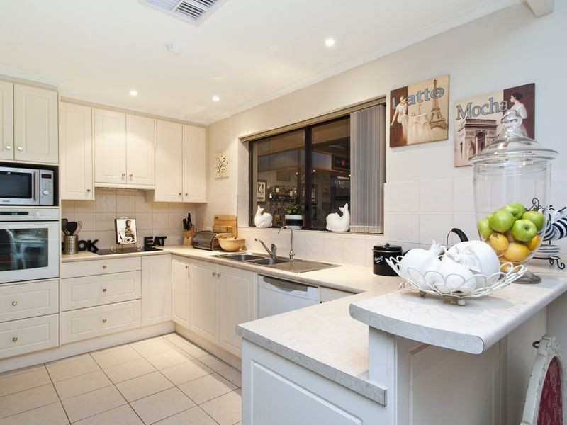 6 Bangalla Road, Seaview Downs SA 5049