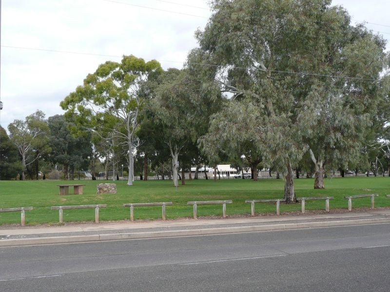 25 Duncan Avenue, Park Holme SA 5043