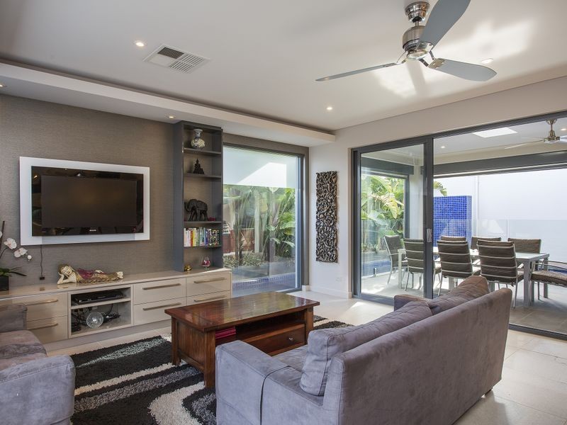 77 Gladstone Road, North Brighton SA 5048