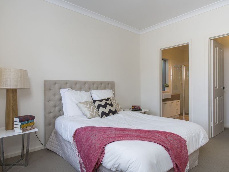 22 Eton Avenue, Warradale SA 5046