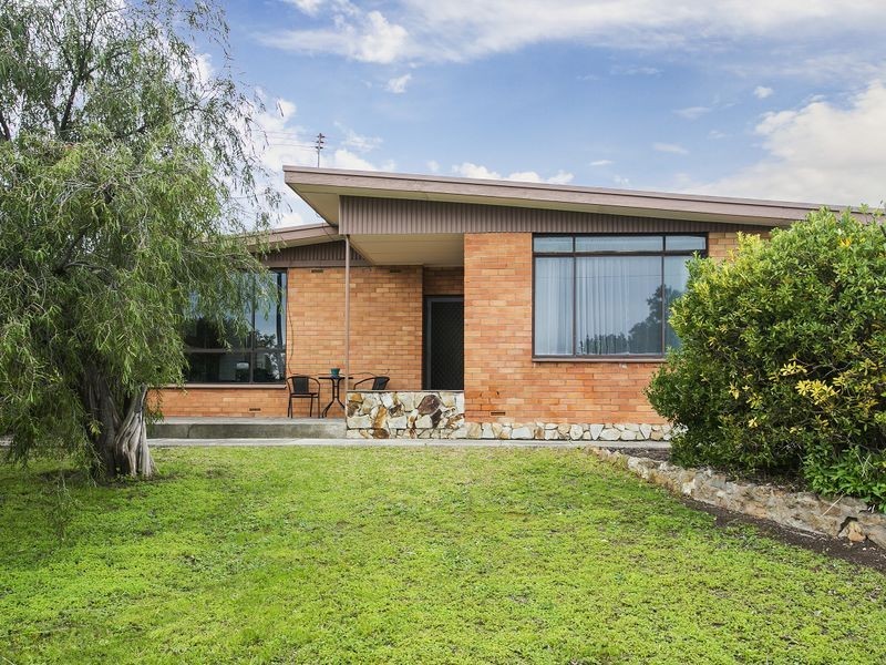 8 Wandana Avenue, Seaview Downs SA 5049