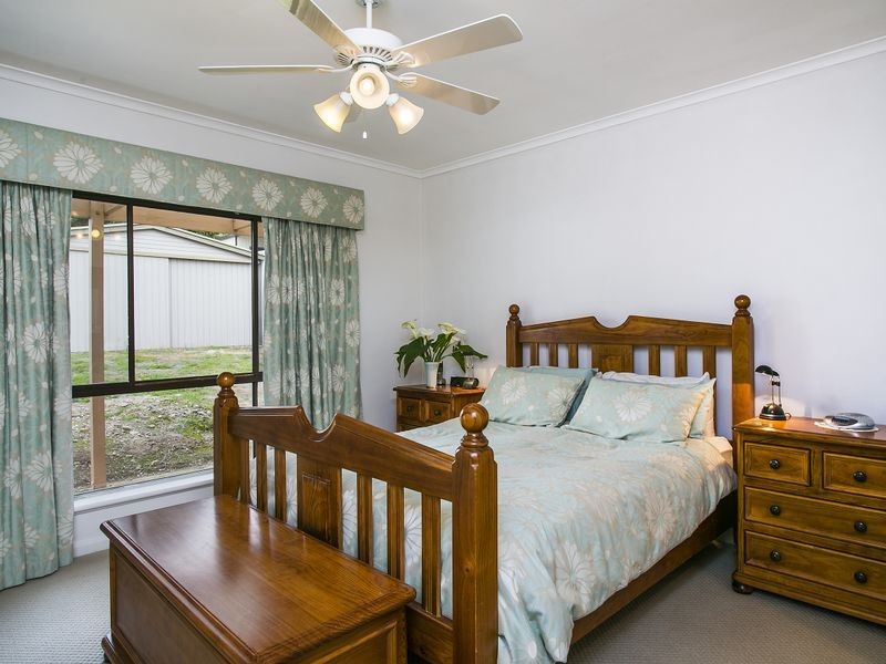 8 Wandana Avenue, Seaview Downs SA 5049