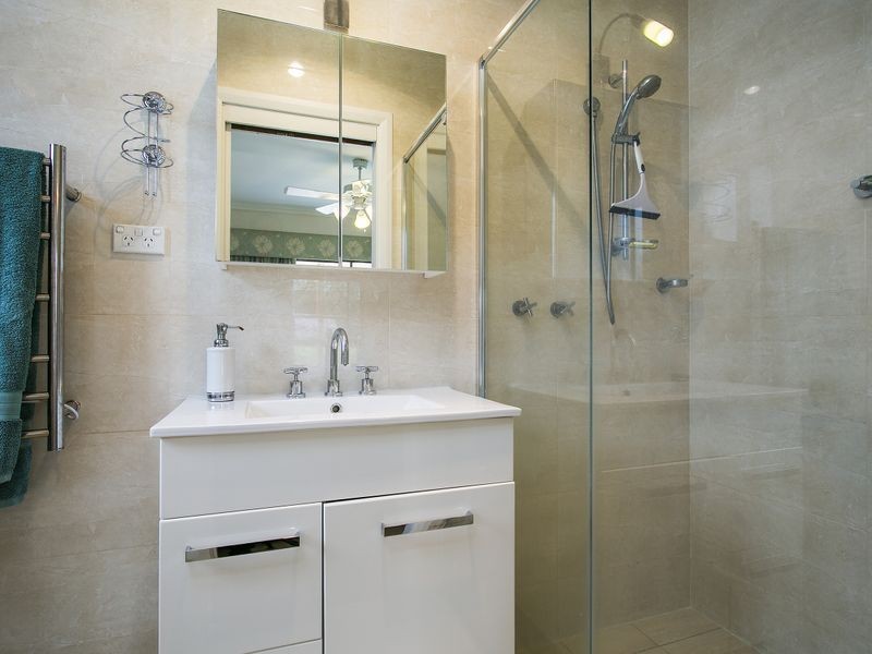 8 Wandana Avenue, Seaview Downs SA 5049