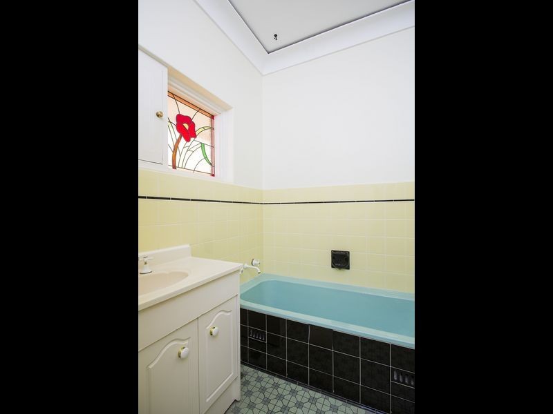 67 Pildappa Avenue, Park Holme SA 5043