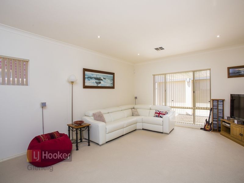 112 Cliff Street, Glengowrie SA 5044