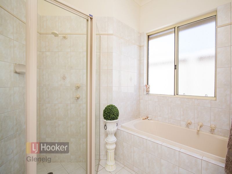 112 Cliff Street, Glengowrie SA 5044