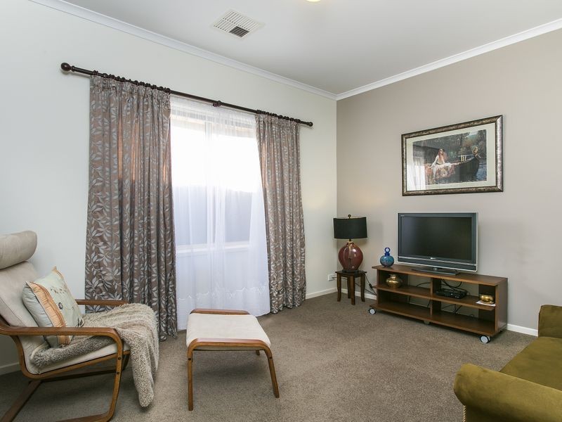 40 Alderman Avenue, Seacombe Gardens SA 5047