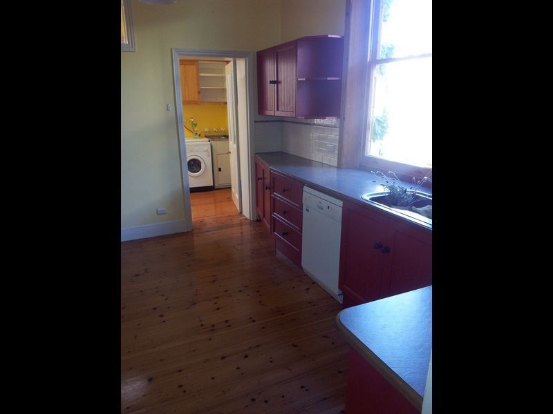 17 St Johns Row, Glenelg SA 5045