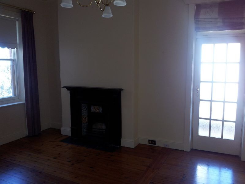 17 St Johns Row, Glenelg SA 5045