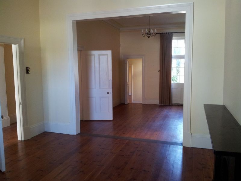 17 St Johns Row, Glenelg SA 5045