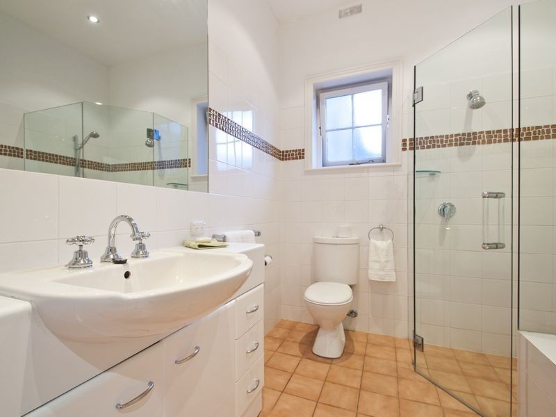 22 Sussex Street, Glenelg SA 5045