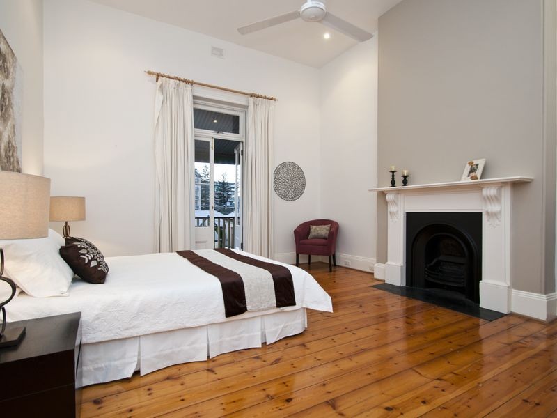 22 Sussex Street, Glenelg SA 5045