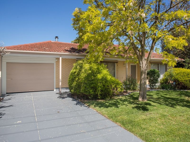 4 Wyoming Way, Happy Valley SA 5159