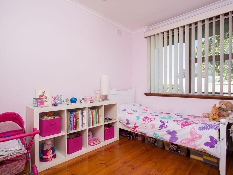 4 Wyoming Way, Happy Valley SA 5159