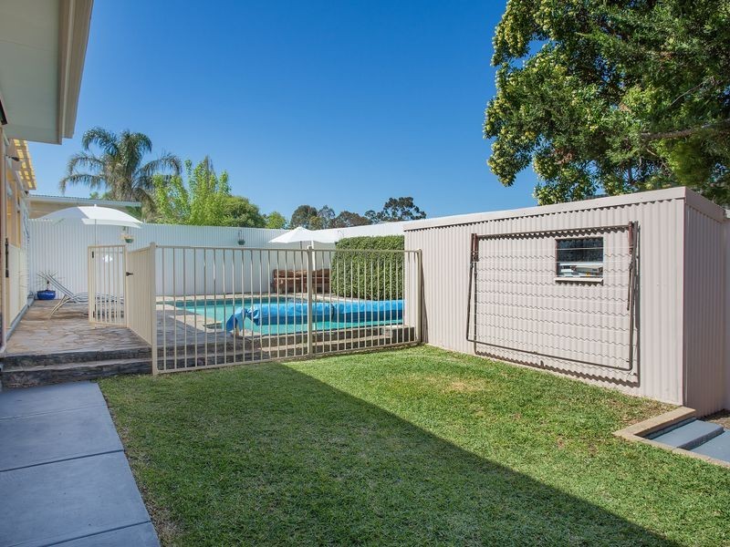 4 Wyoming Way, Happy Valley SA 5159