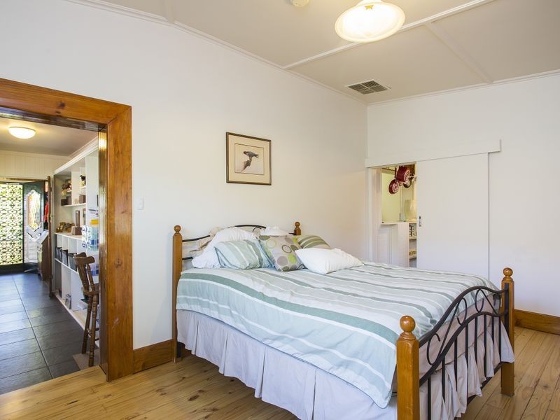 32 Bells Road, Glengowrie SA 5044