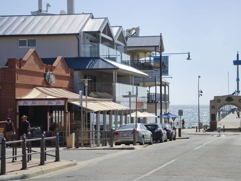 1/2 Crosby Street, South Brighton SA 5048