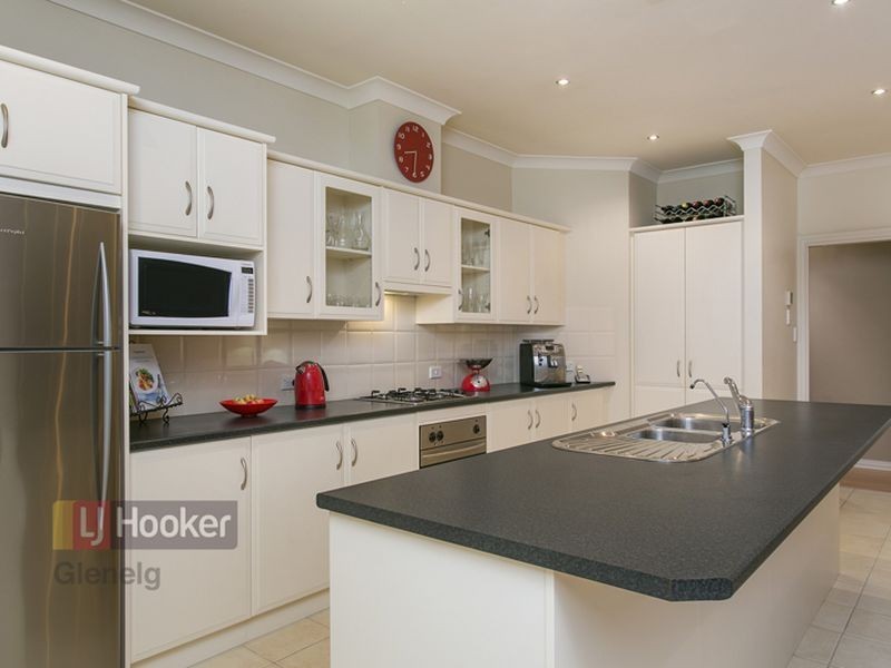 2A Gilbert Road, Somerton Park SA 5044