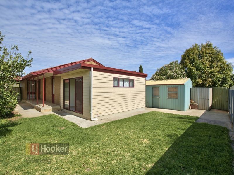 3 Cecilia Road, Christie Downs SA 5164