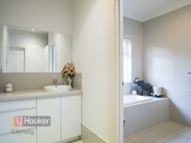 2 Osborne Terrace, Plympton SA 5038