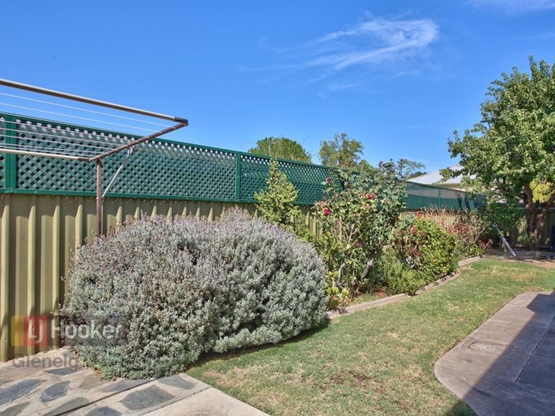 4/139 Dunrobin Road, Warradale SA 5046