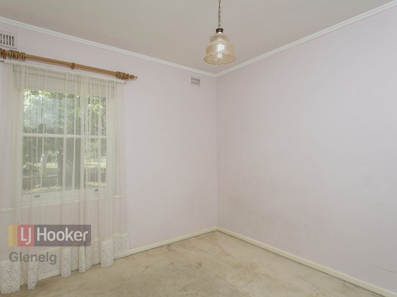 24 Parsons Street, Oaklands Park SA 5046