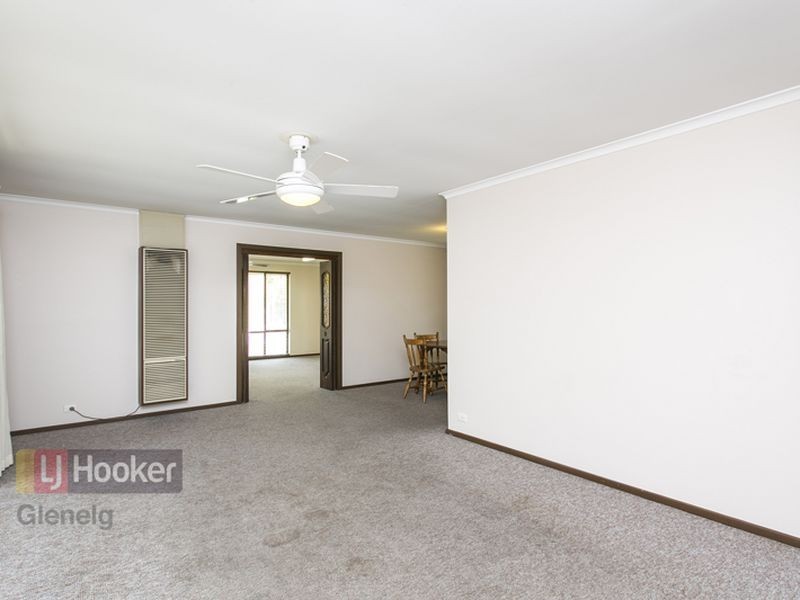 25 Jade Crescent, Happy Valley SA 5159