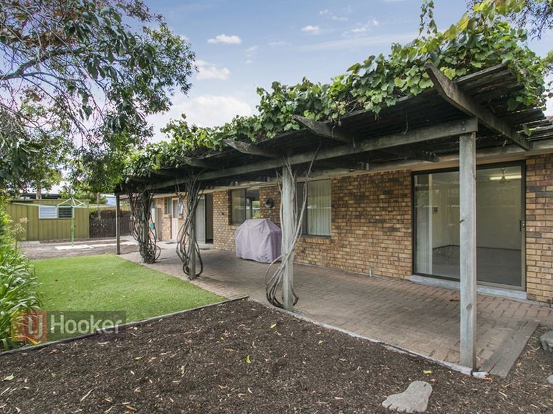 25 Jade Crescent, Happy Valley SA 5159