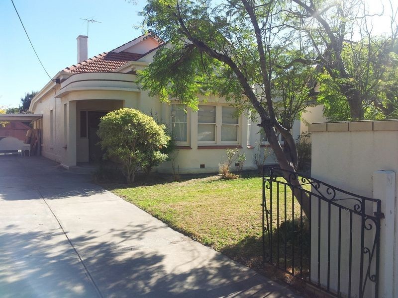 25 Broadway, Glenelg South SA 5045