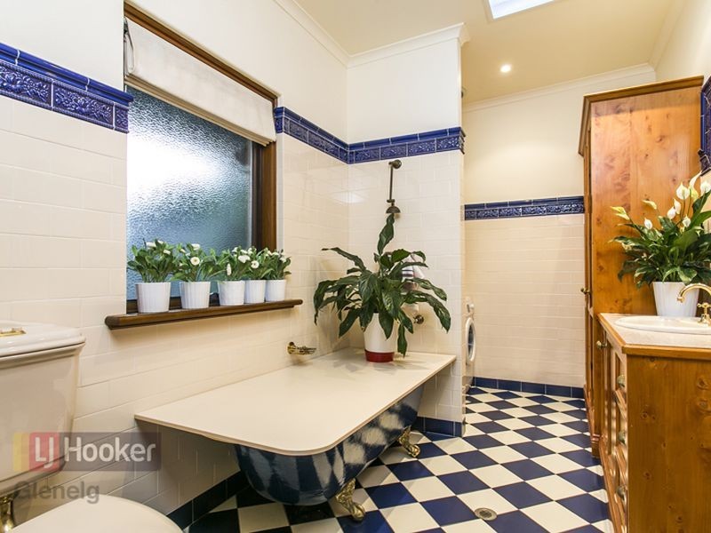 5 Gloucester Street, Glenelg South SA 5045
