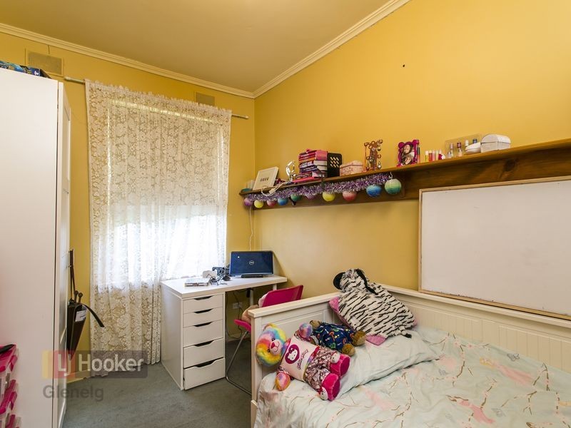 22 Kent Avenue, Warradale SA 5046