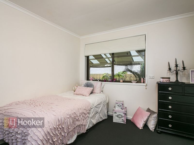 6 Greenfield Rise, Aberfoyle Park SA 5159