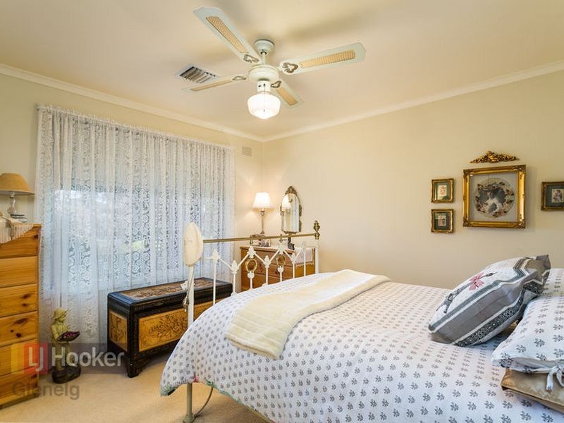 67 Warri Parri Drive, Flagstaff Hill SA 5159