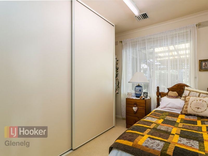67 Warri Parri Drive, Flagstaff Hill SA 5159